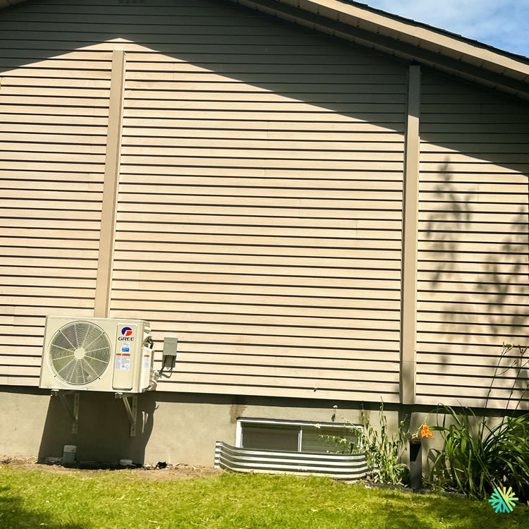 Installation d'une thermopompe 2 têtes GREE FREEMATCH R32 à Candiac, sur la Rive-Sud