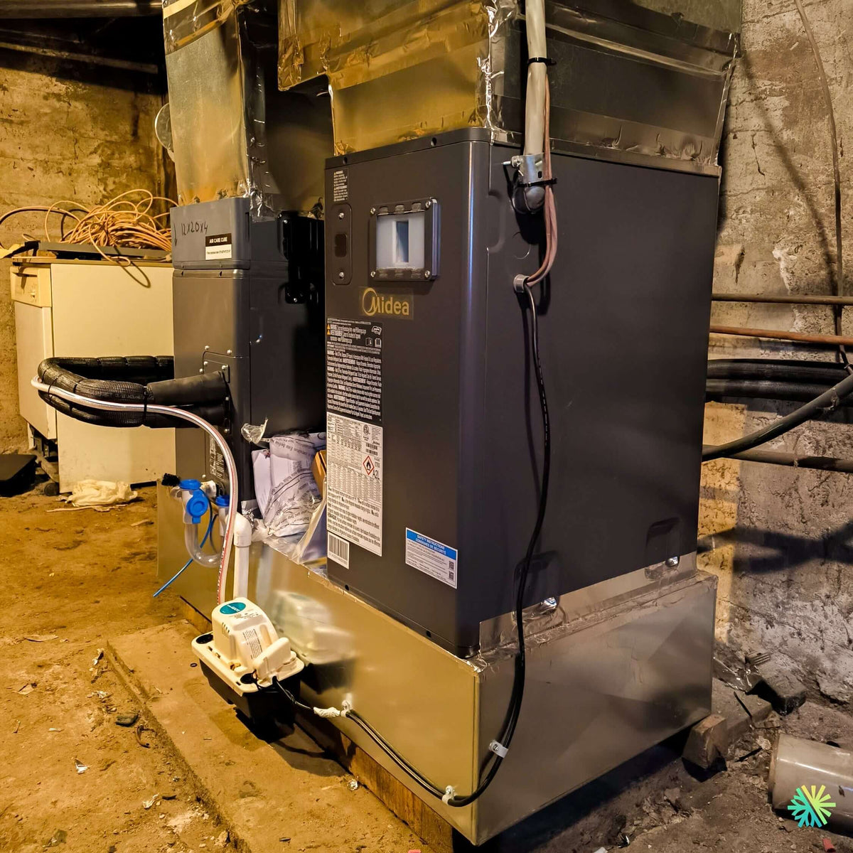 Installation d’une fournaise électrique MIDEA EVOX G3 à Boucherville, sur la Rive-Sud de Montréal