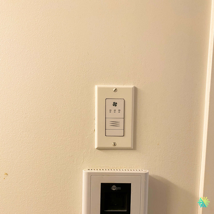 Installation d'un échangeur d'air vänEE Novo+ 100H à Très-Saint-Sacrement, dans le Haut-Saint-Laurent