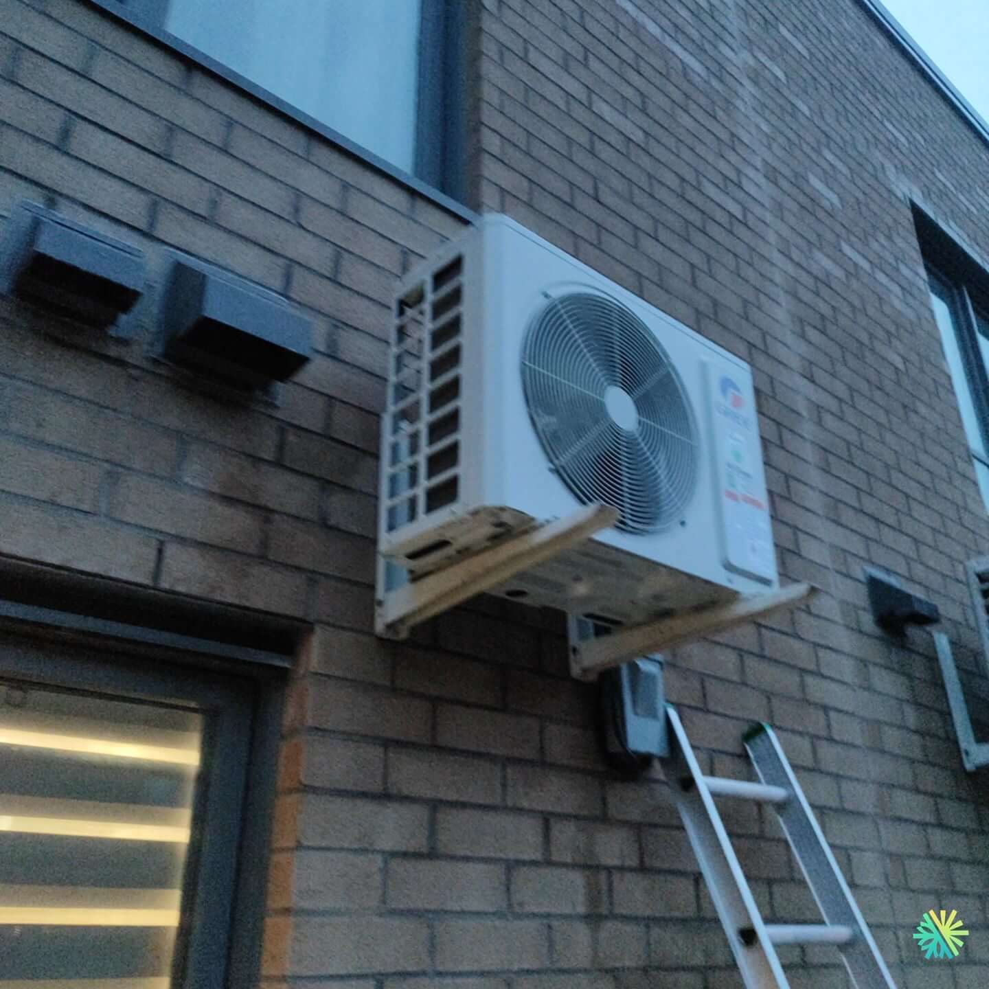 Réparation d’une thermopompe murale Gree à Rosemont–La Petite-Patrie (Montréal)