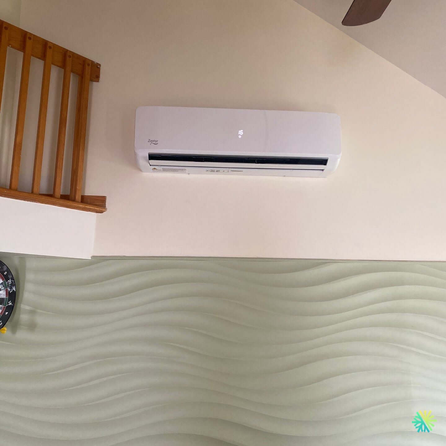 Installation d’une thermopompe murale Zephyr à Brossard