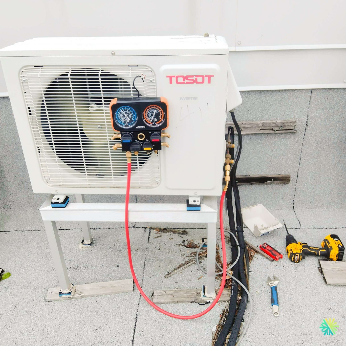 Pourquoi certaines thermopompes murales tombent-elles constamment en mode dégivrage en hiver ? (Réponse claire)