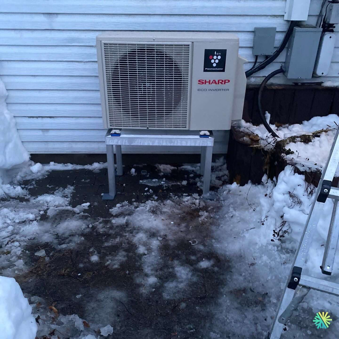 Réparation d’une thermopompe murale Sharp à Sainte-Julie