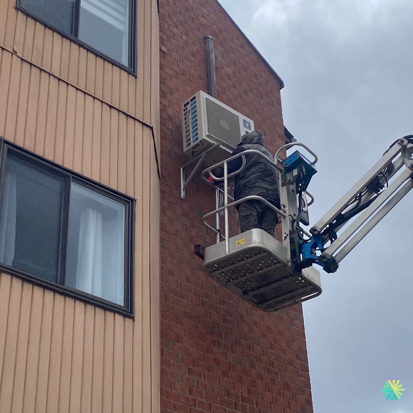 Réparation d’une thermopompe murale Gree à Lachine