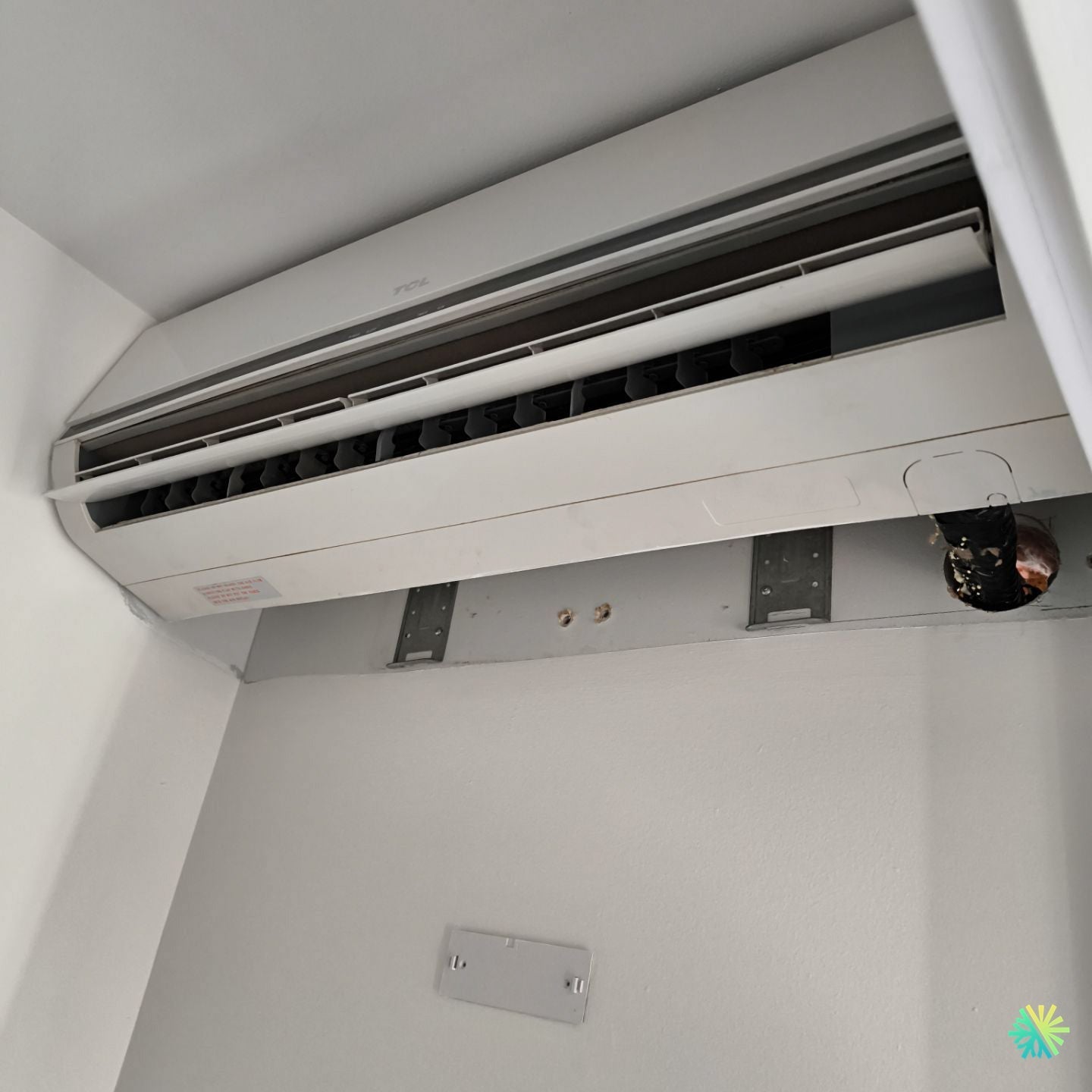 Réparation d’un climatiseur mural TCL à Longueuil