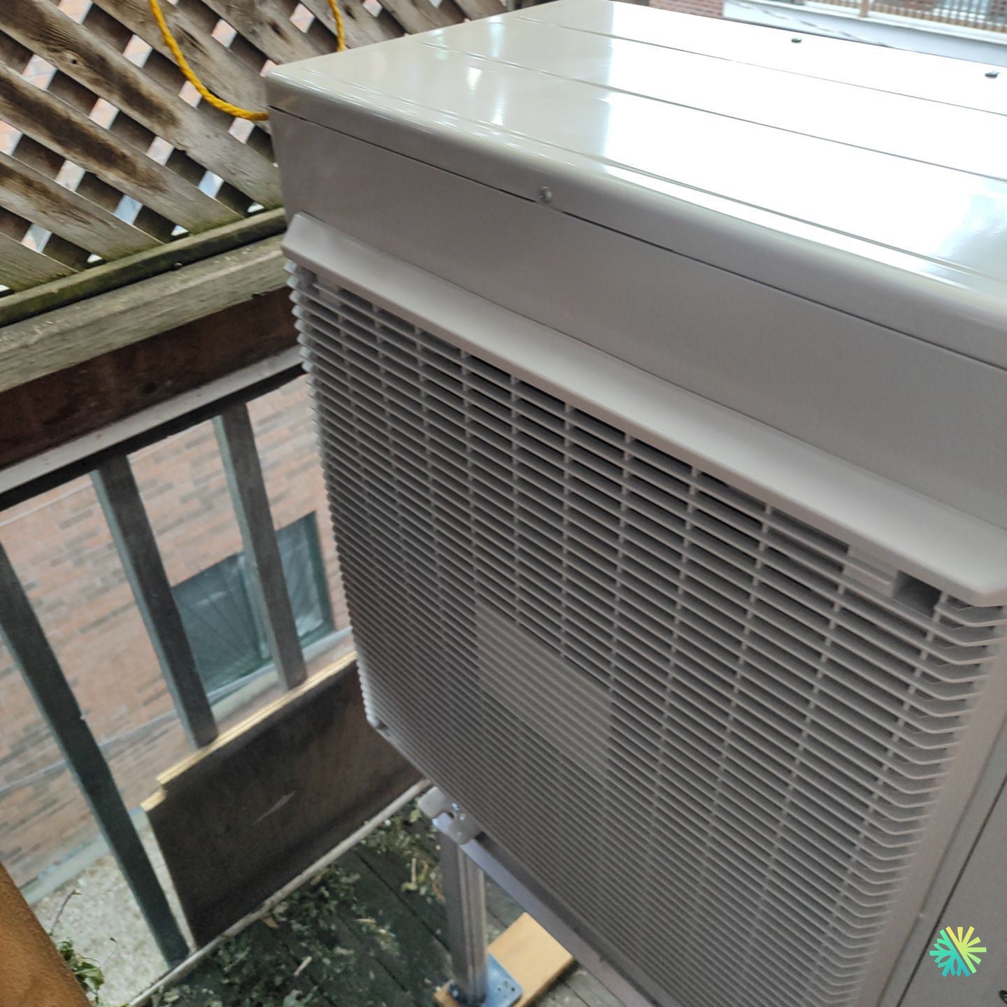 Réparation d’une thermopompe MultiZone Fujitsu à Côte-des-Neiges–Notre-Dame-de-Grâce