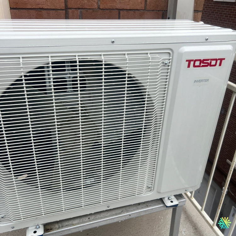Installation d’une Tosot Inverter thermopompe murale à Rosemont–La Petite-Patrie