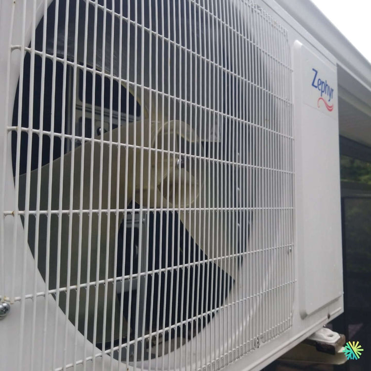 Installation d’une thermopompe Zephyr à Sainte-Dorothée (Laval)