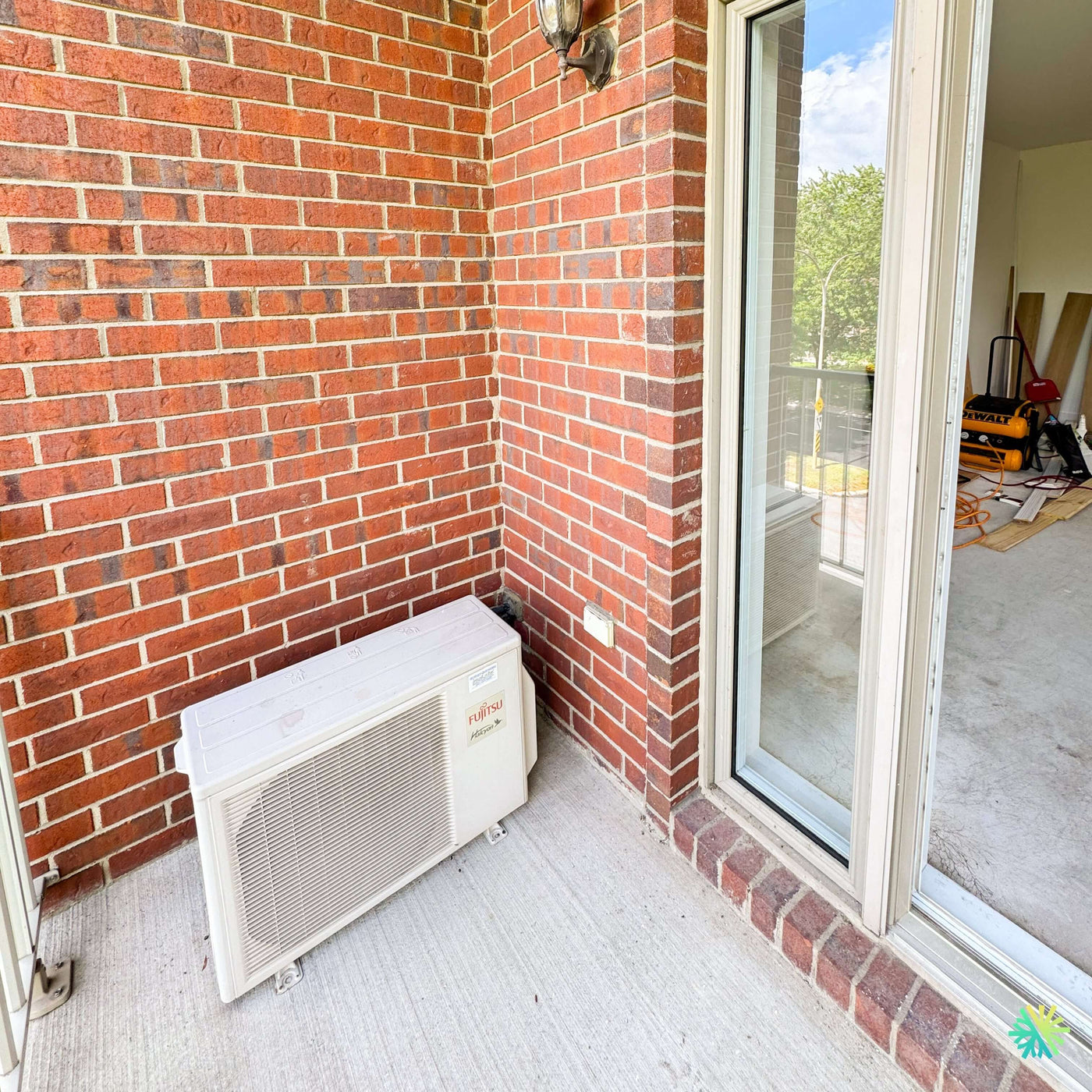 Réparation d’une Thermopompe murale Fujitsu à Brossard