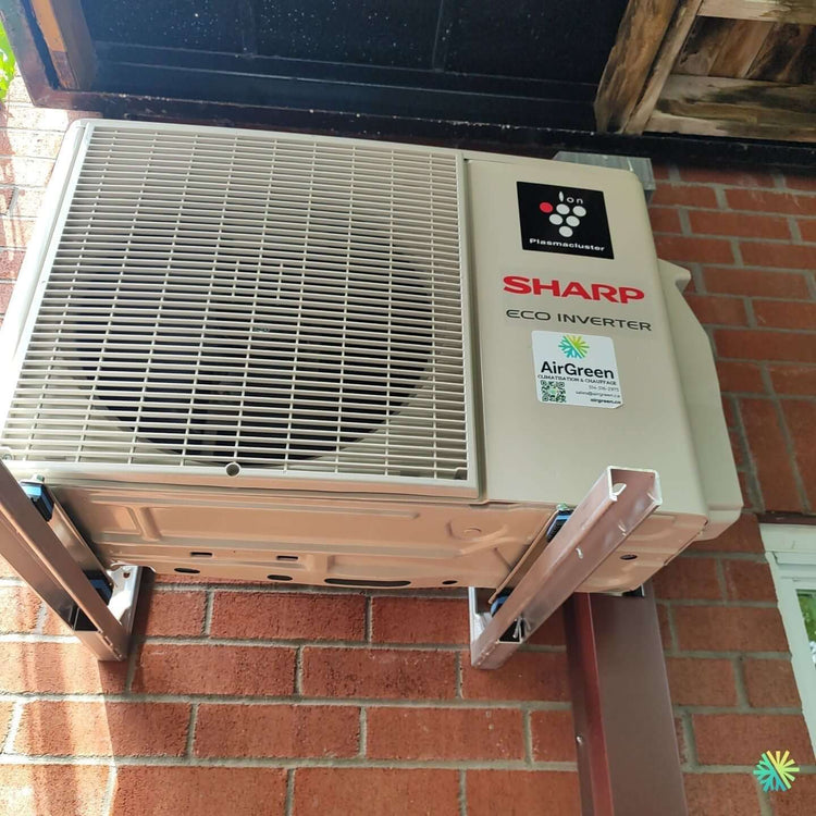 Installation d’une Sharp Eco Inverter thermopompe murale à Villeray (Montréal)