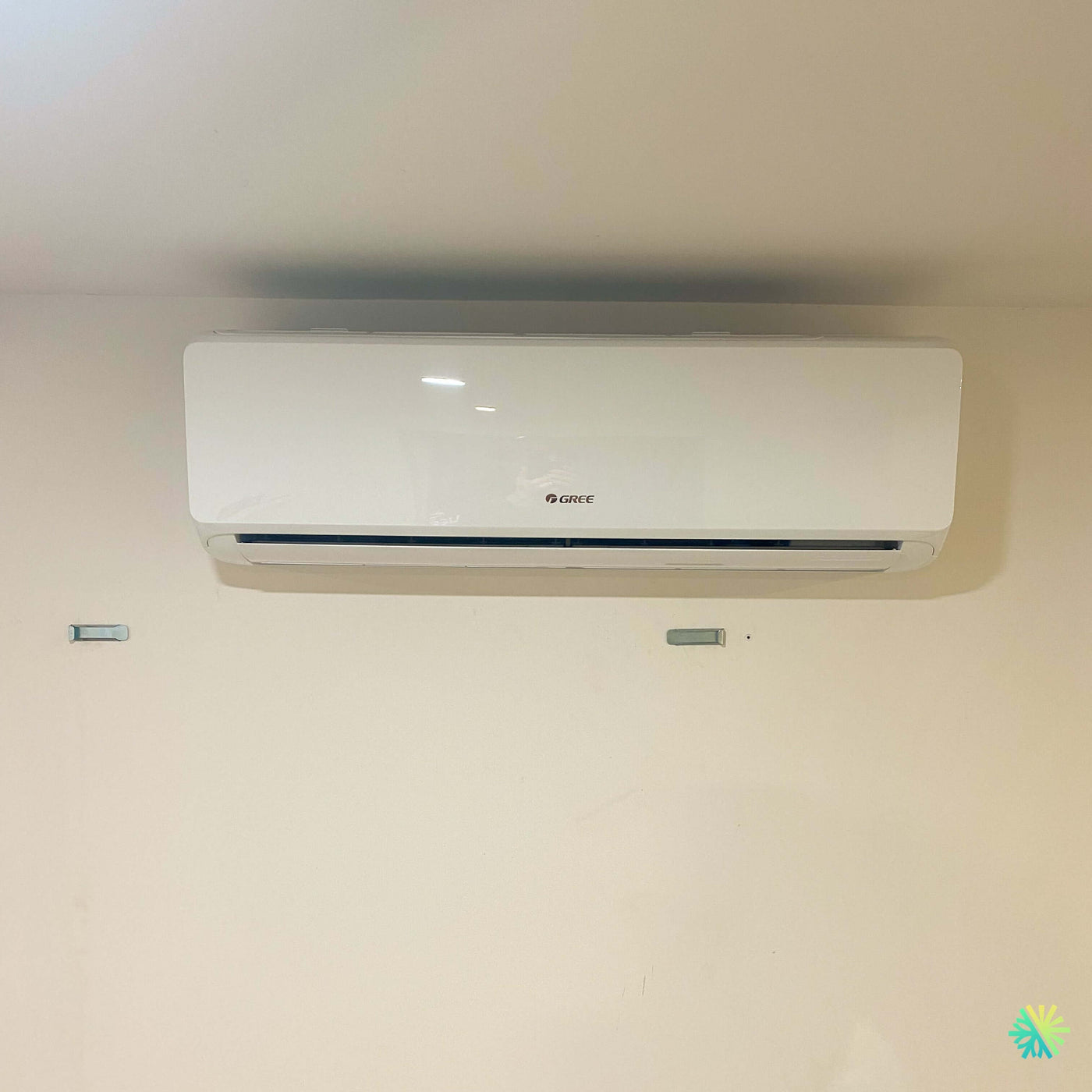 Installation d’une thermopompe GREE FREE MATCH R32 5 zones avec 5 têtes murales à Lorraine