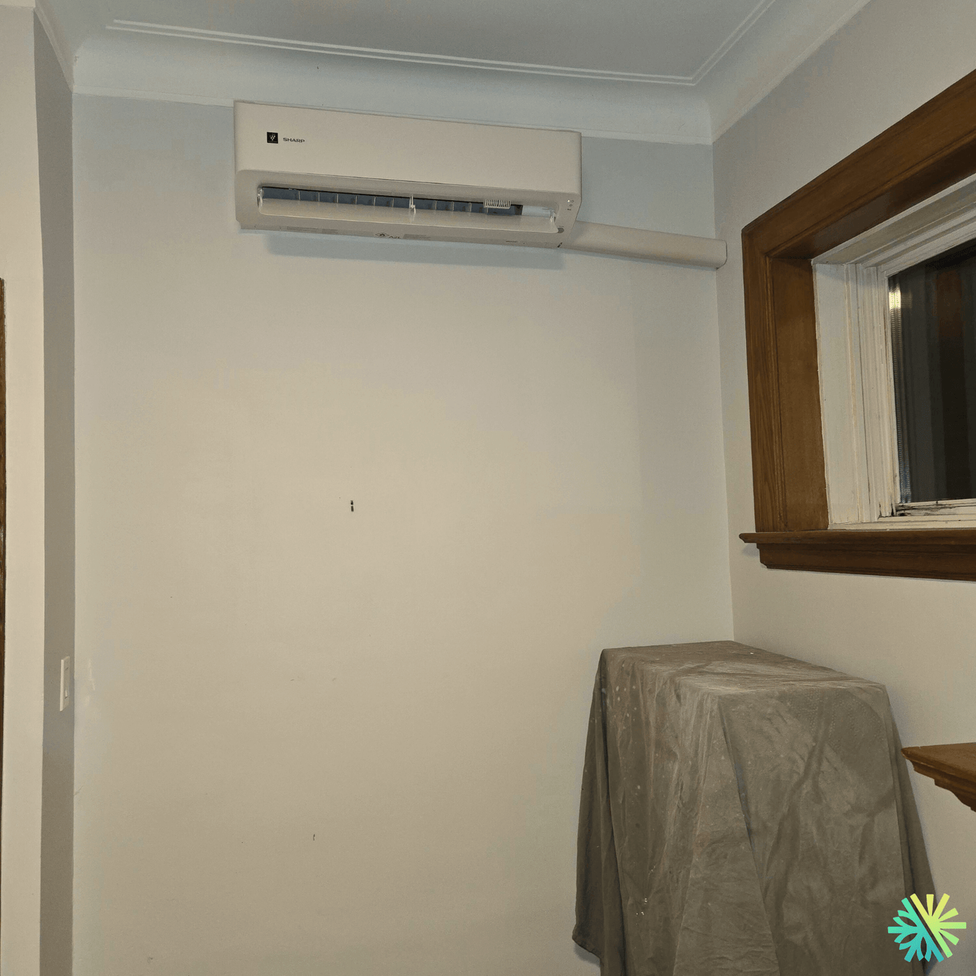 Installation d’une thermopompe murale Sharp ZU1 à Rosemont–La Petite-Patrie