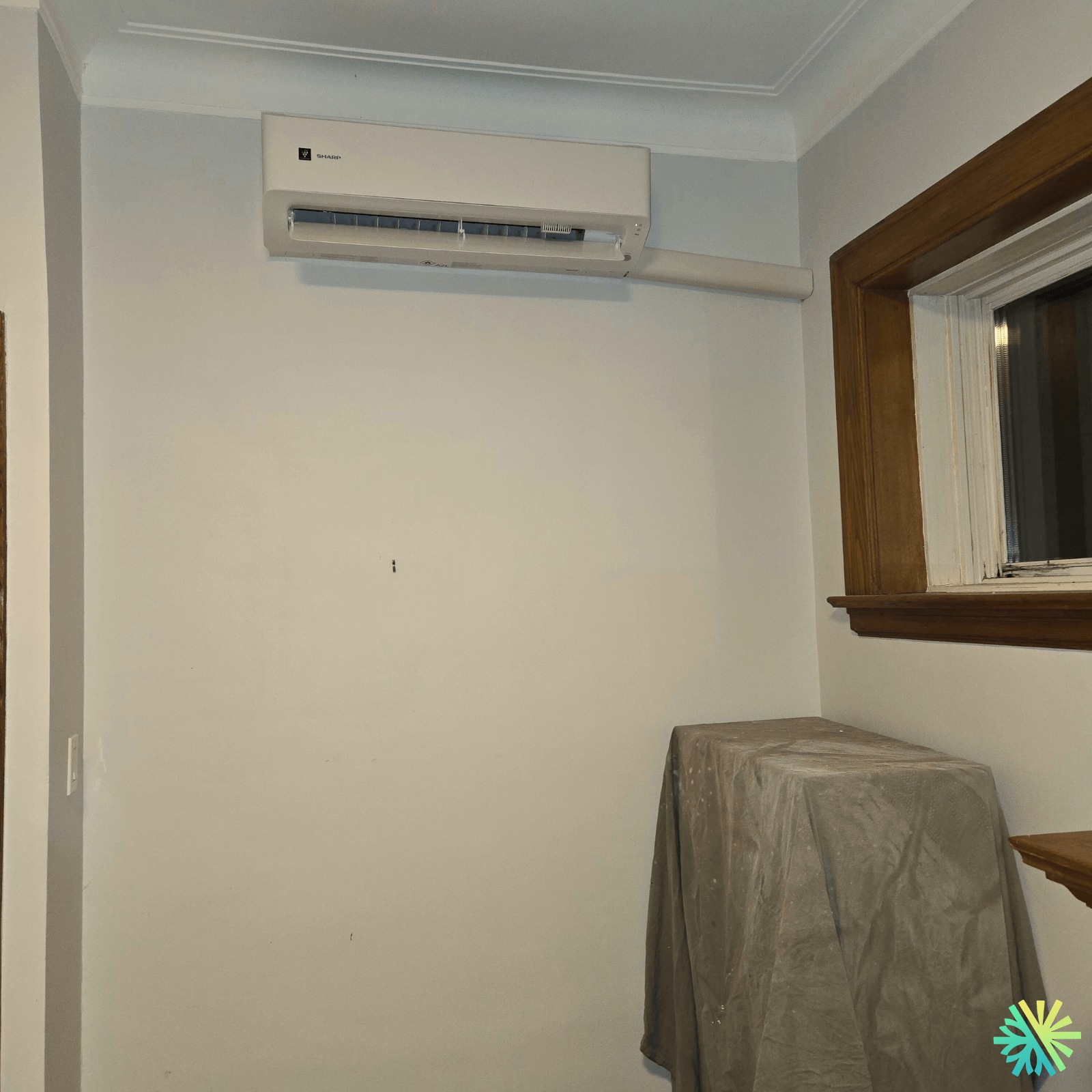 Installation d’une thermopompe murale Sharp ZU1 à Rosemont–La Petite-Patrie