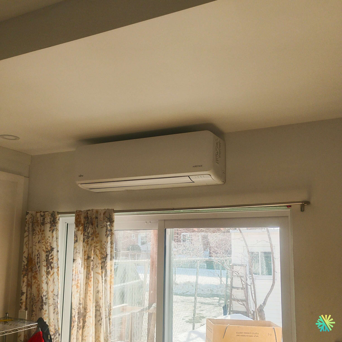 Installation d’une thermopompe murale FUJITSU ORION XLTH 18 000 BTU à Lachine, Montréal