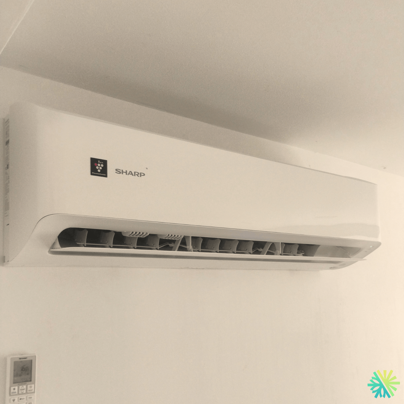 Installation d’une thermopompe murale Sharp à Ville-Marie (Montréal)