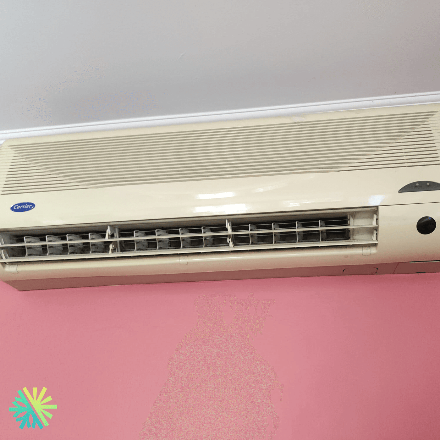 Réparation experte d’une thermopompe murale Carrier à Repentigny