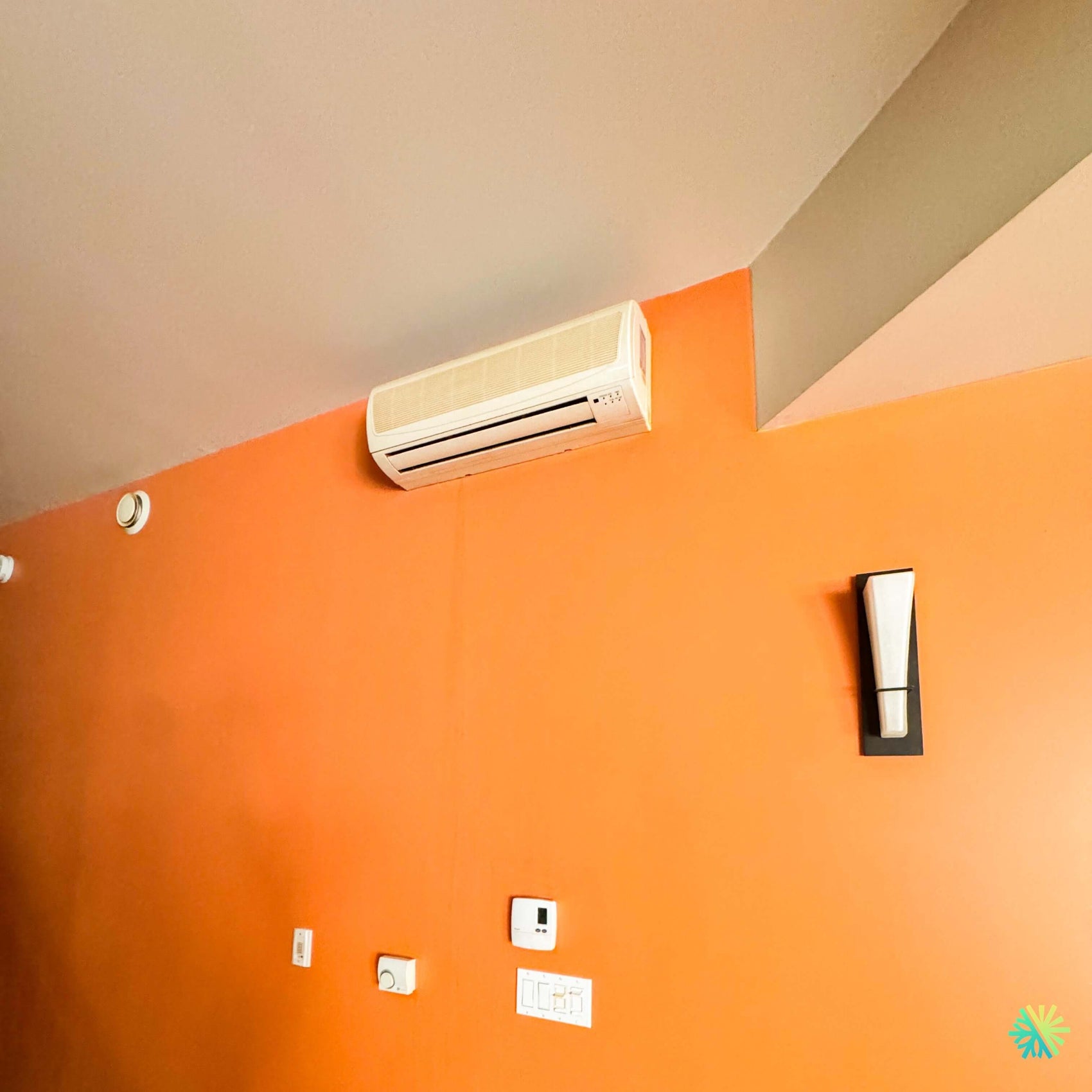 Réparation d’une thermopompe murale à Saint-François