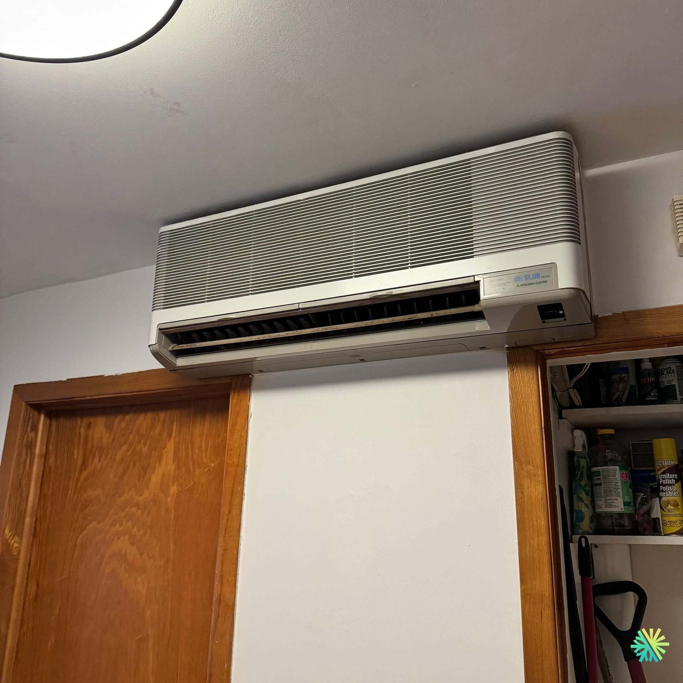 Réparation d’une thermopompe murale Midea à Sainte-Julie