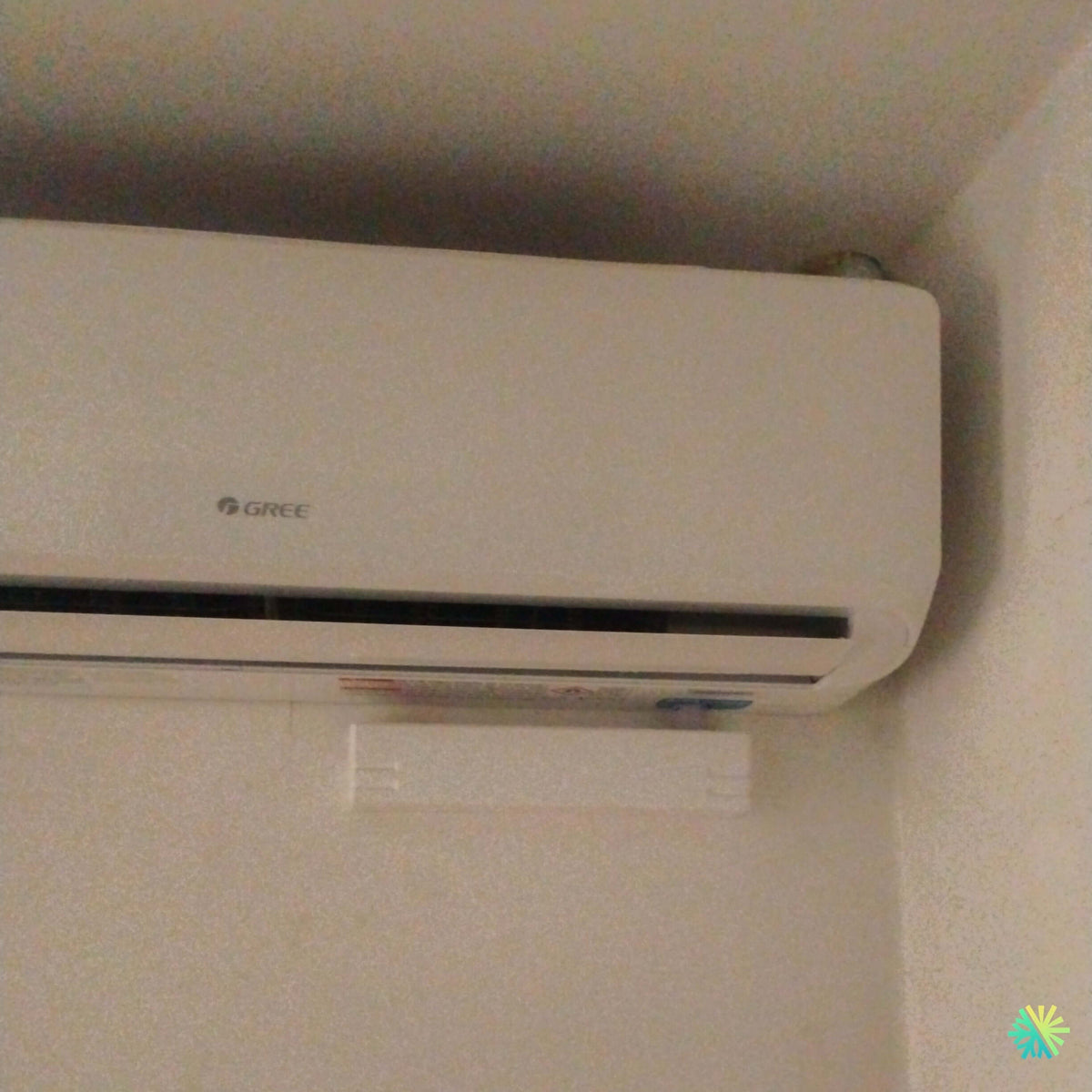 Installation d’une thermopompe DoubleZone GREE FREE MATCH R32 à Pierrefonds-Roxboro, Montréal