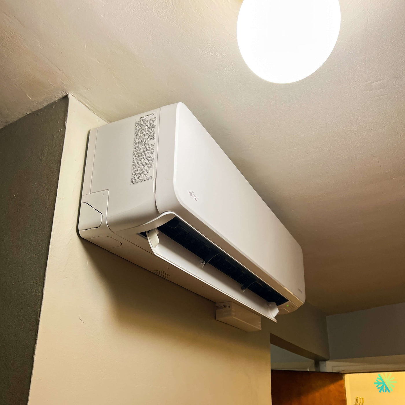 Installation d’une thermopompe murale Fujitsu ORION XLTH+ 15 000 BTU dans Rosemont–La Petite-Patrie à Montréal