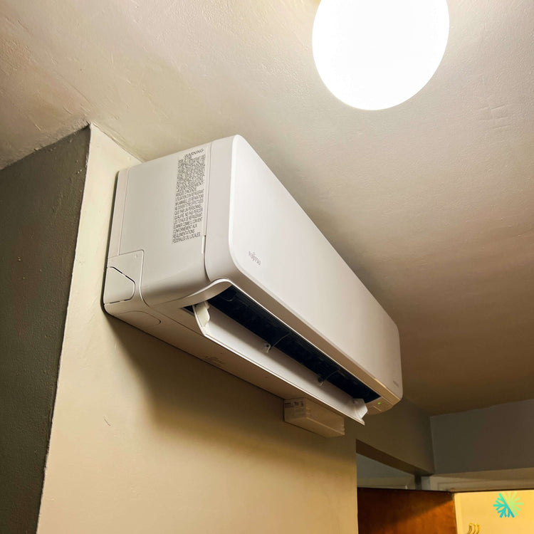 Installation d’une thermopompe murale Fujitsu ORION XLTH+ 15 000 BTU dans Rosemont–La Petite-Patrie à Montréal