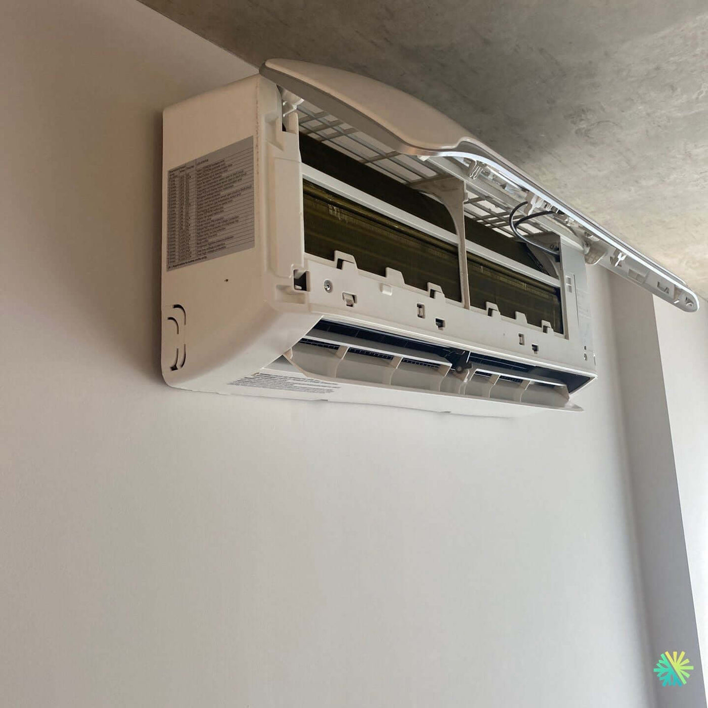 Réparation d’un climatiseur mural Fujitsu à Ville-Marie
