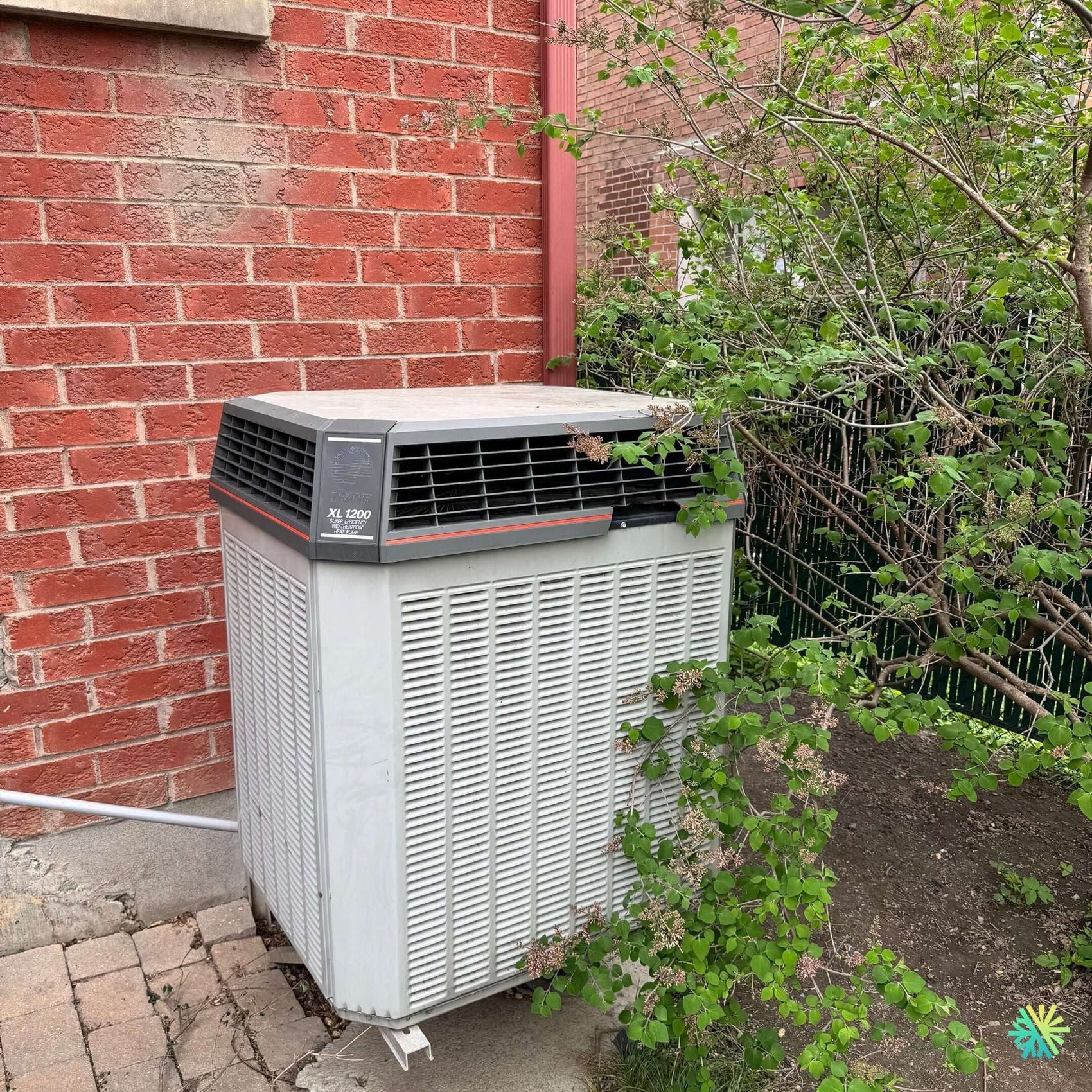 Réparation d’une thermopompe centrale Trane XL1200 à Brossard