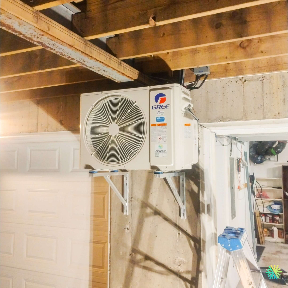 Installation d'une thermopompe murale 2 têtes GREE FreeMatch R32 à Vaudreuil-sur-le-Lac (MRC de Vaudreuil-Soulanges)