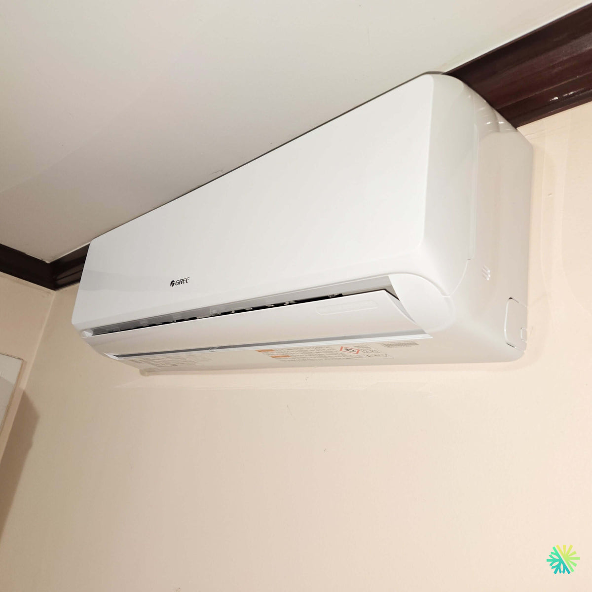 Installation d'une thermopompe murale 2-têtes GREE FreeMatch R32 (GWHD(42)ND6MO) à Sorel-Tracy — remplacement d'un système existant