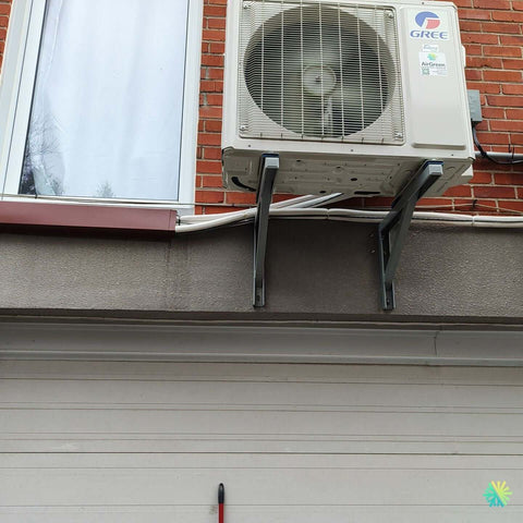 Installation of a GREE (R-32 range) wall-mounted heat pump in Rosemont–La Petite-Patrie