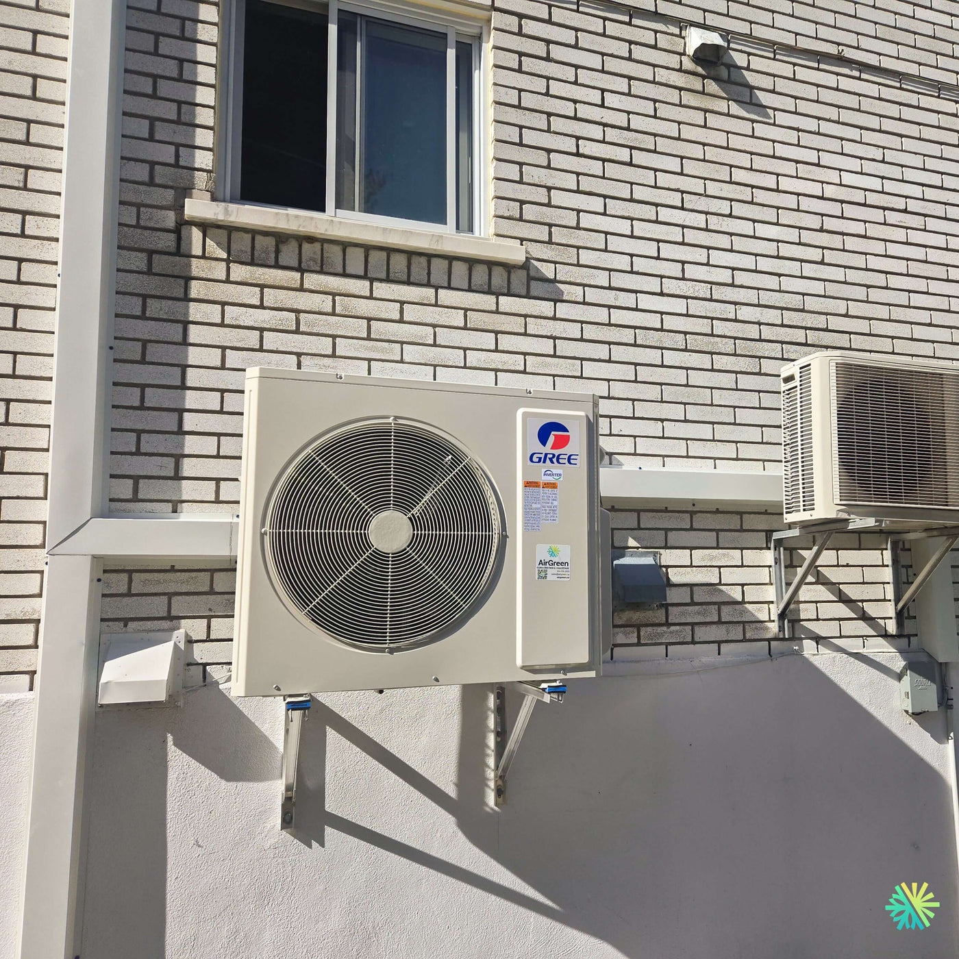Installation d’une GREE FREE MATCH R32 Thermopompe TripleZone 3 zones à Pointe-Calumet sur la Rive Nord