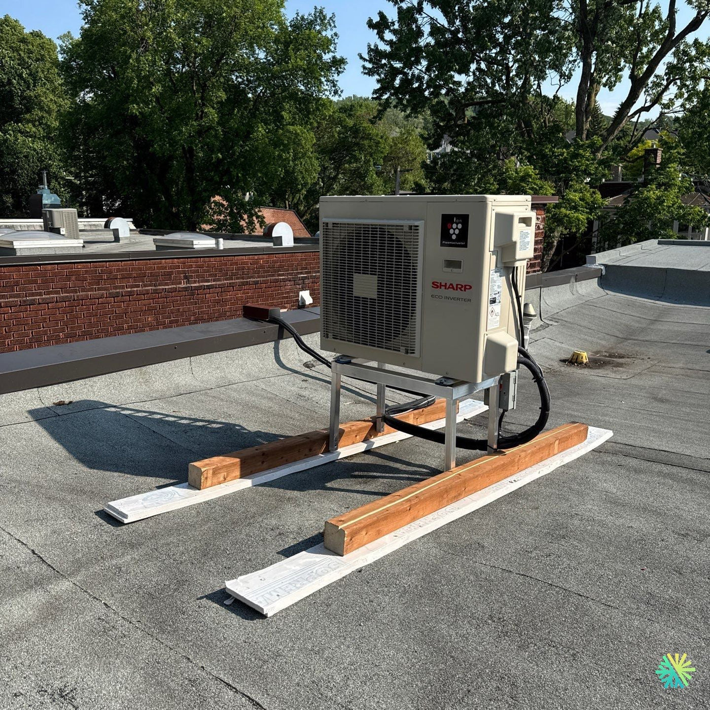 Installation d’une Sharp ZU1 thermopompe murale à Outremont