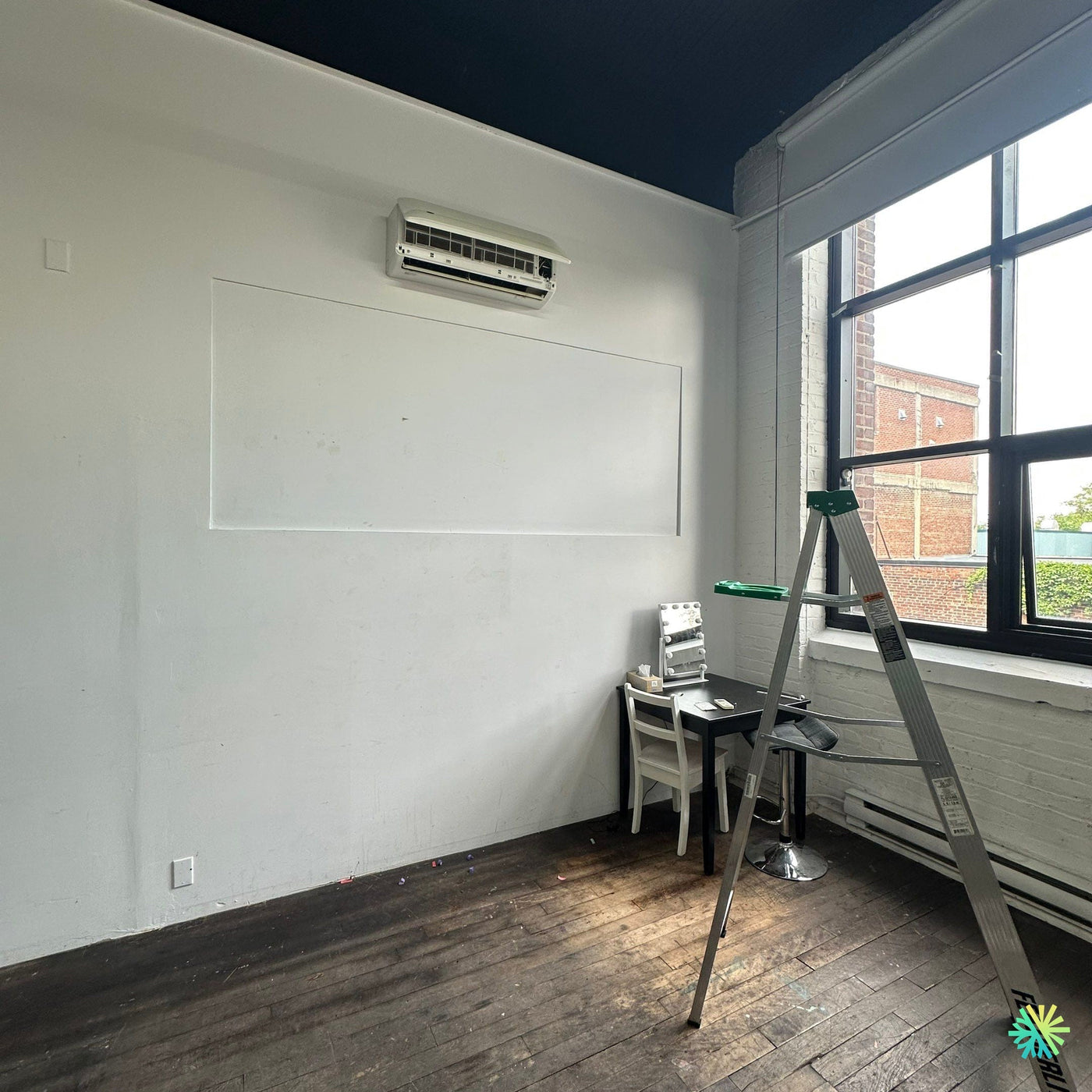 Réparation d’une thermopompe murale Midea au Sud-Ouest de Montréal