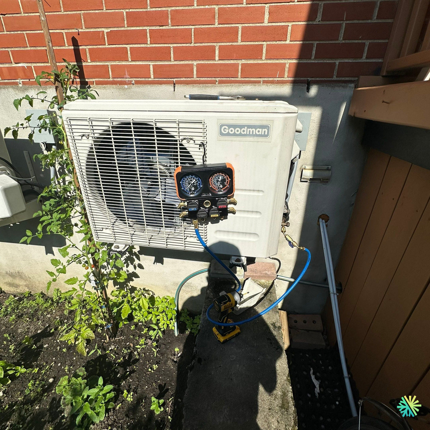 Réparation d’une thermopompe centrale Goodman à Chomedey