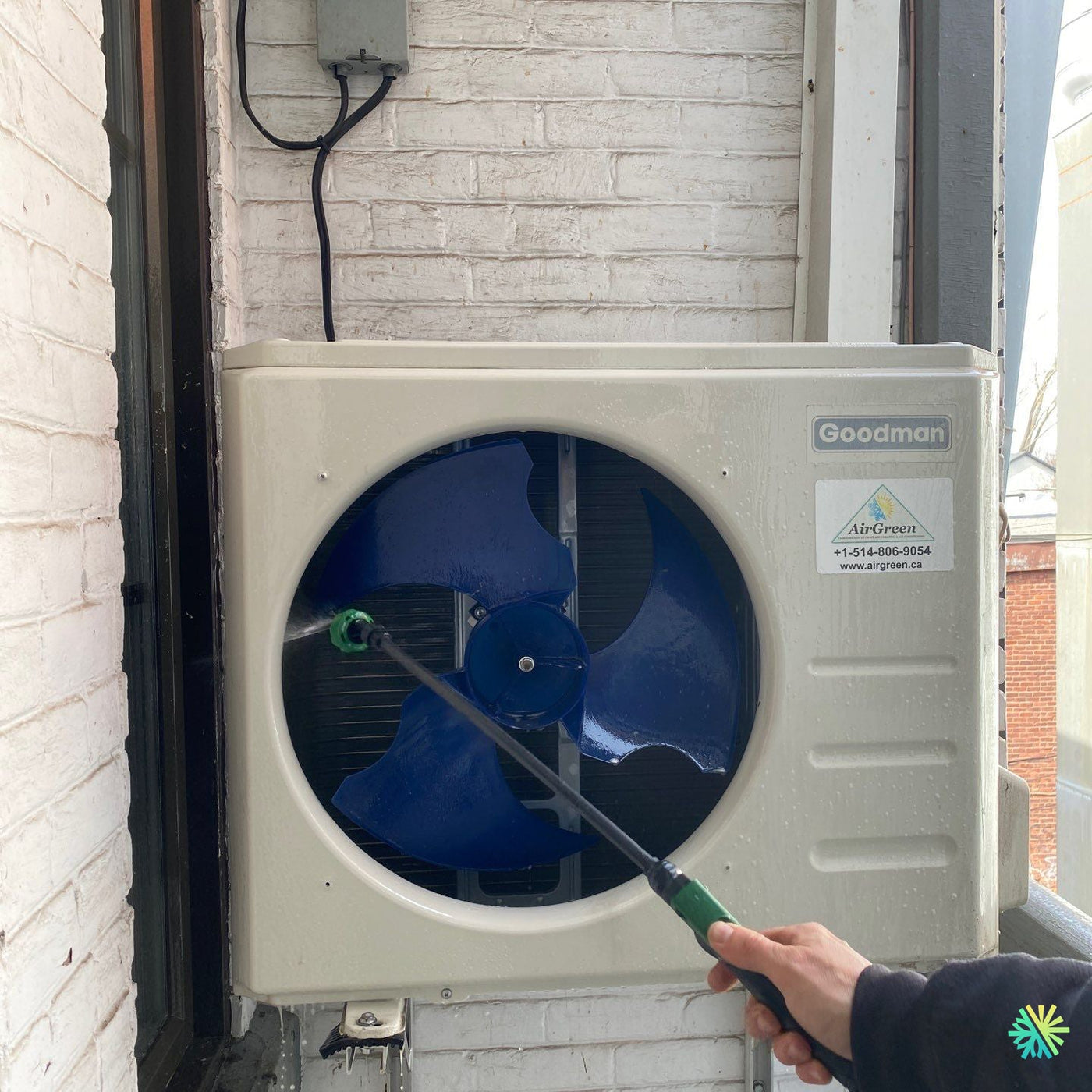 Nettoyage d’une thermopompe Goodman à Verdun