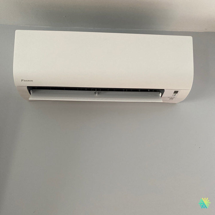 Installation d’une Daikin — Thermopompe murale R-32 à Villeray–Saint-Michel–Parc-Extension (Montréal)