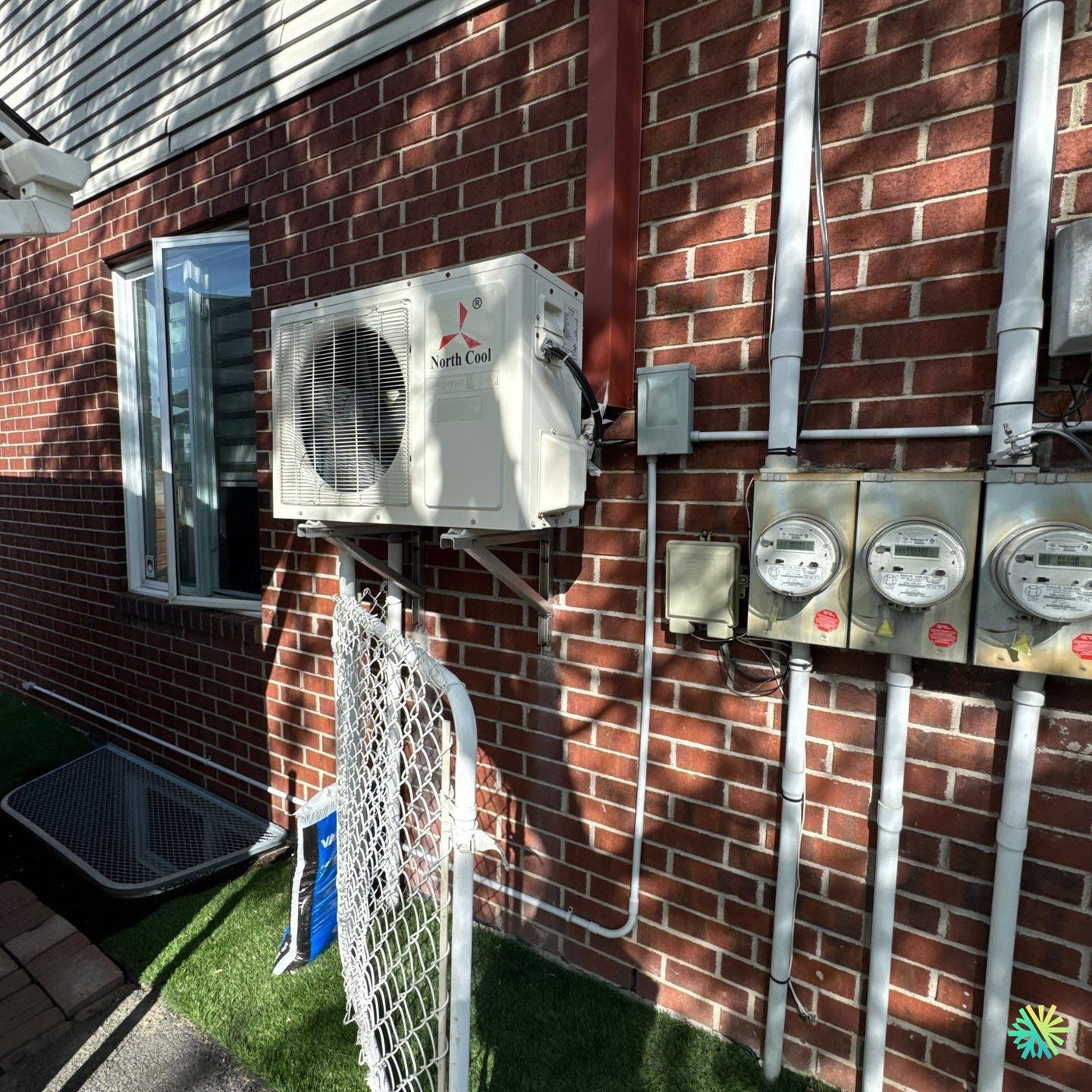 Réparation d’une thermopompe murale North Cool à Sainte-Dorothée