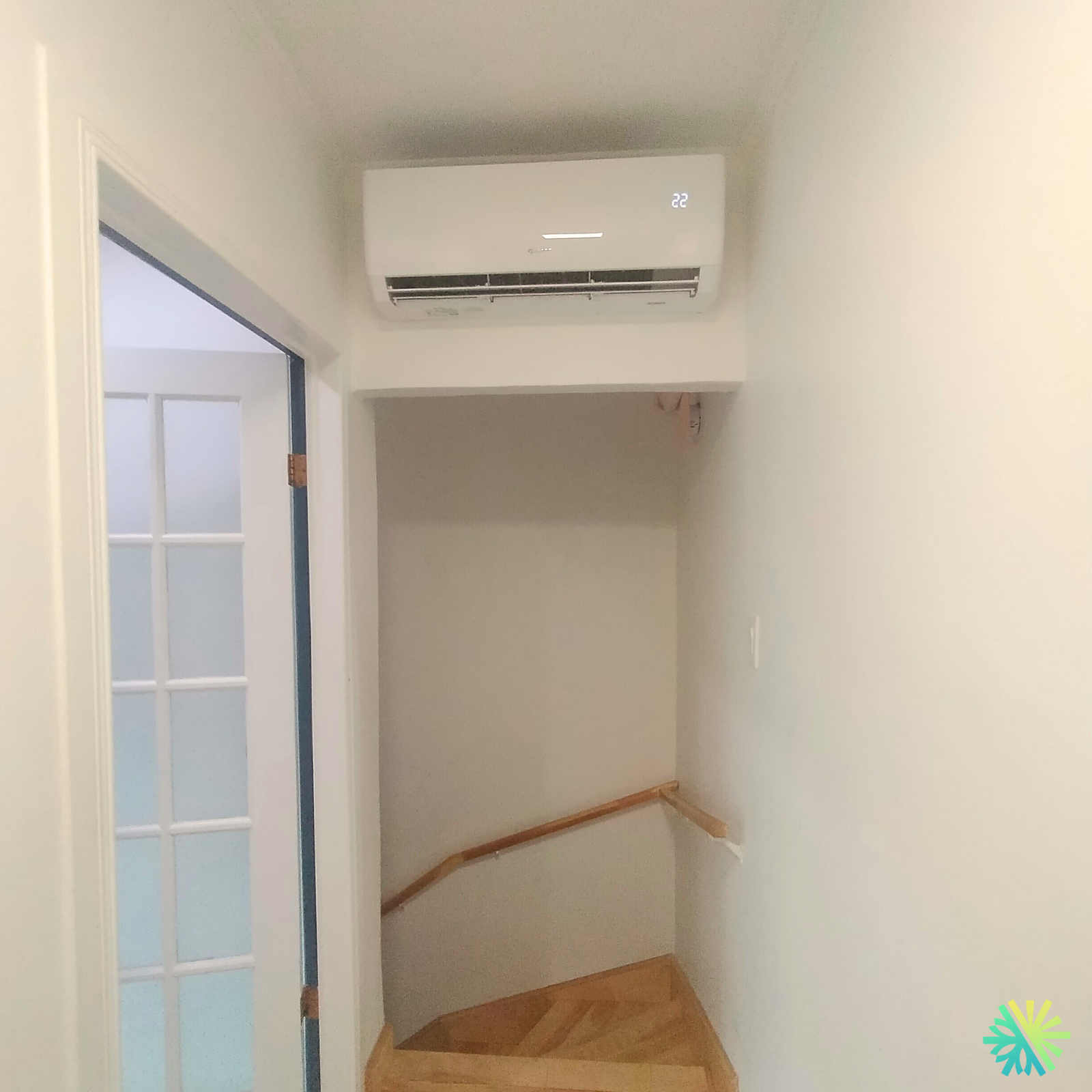 Installation d’une thermopompe murale Gree au Plateau-Mont-Royal