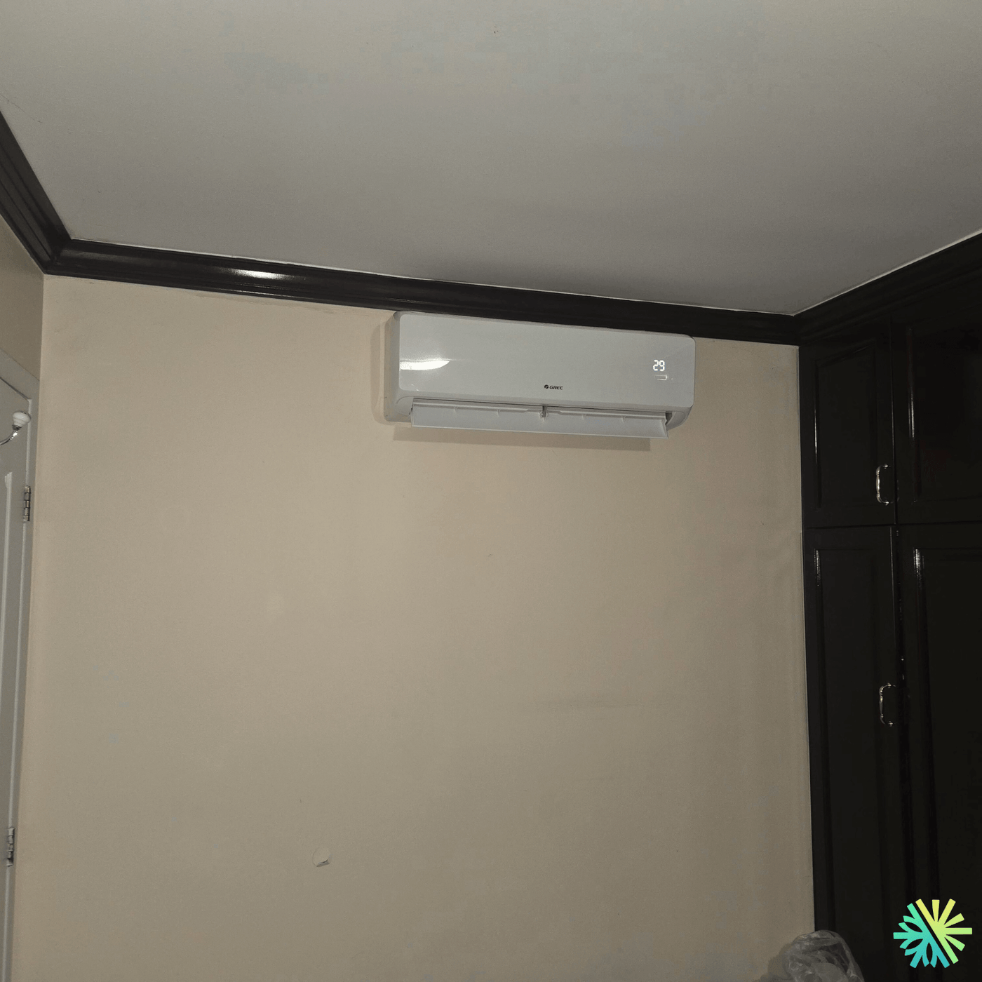 Installation d’une thermopompe murale Gree FreeMatch à Rosemont–La Petite-Patrie (Montréal)