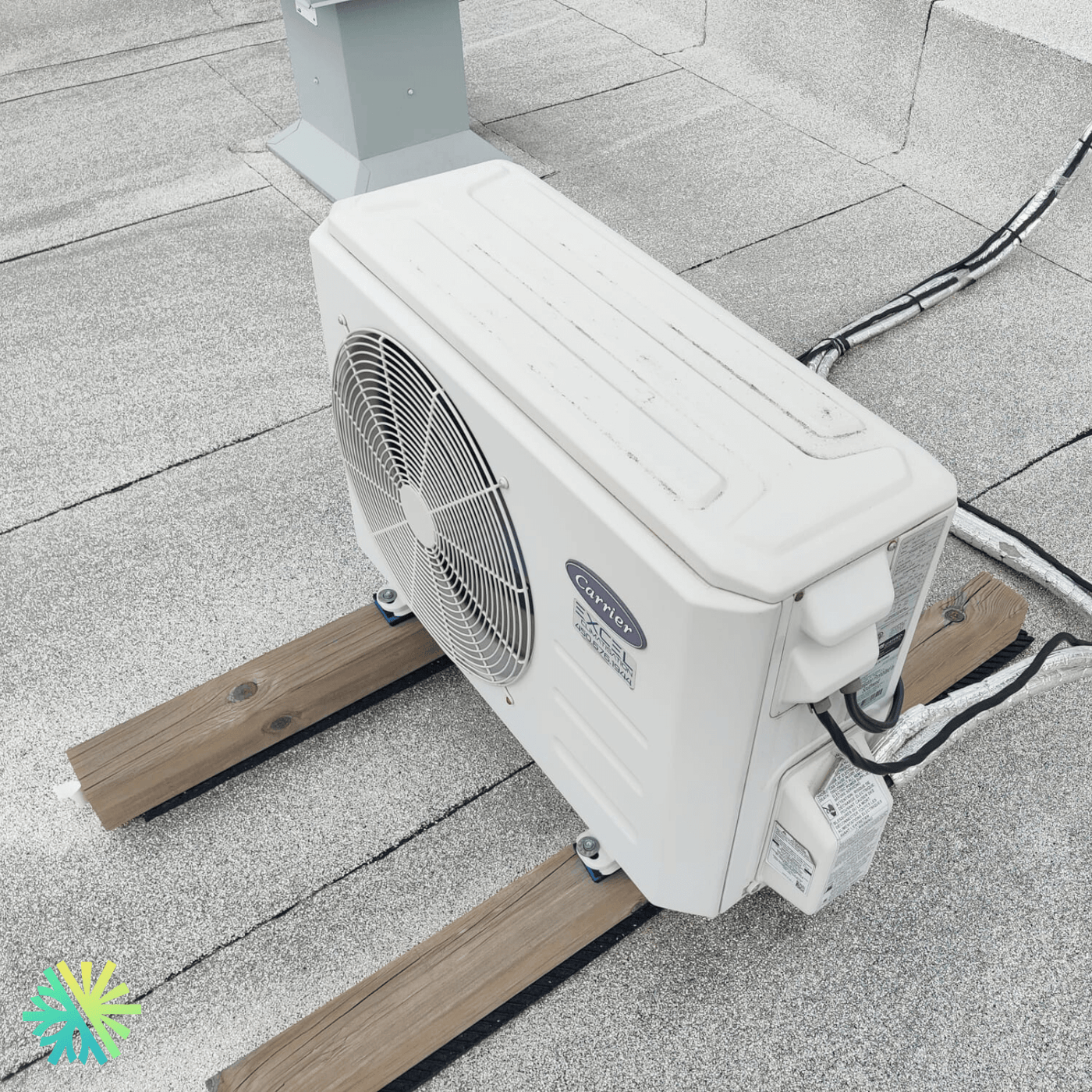 Réparation d’une thermopompe murale Carrier à Lachine