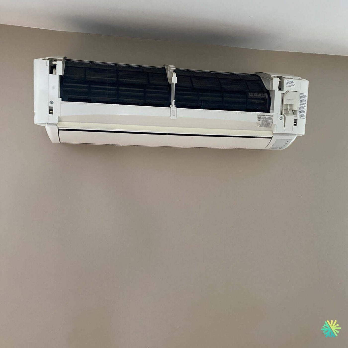 Réparation d’une thermopompe murale Fujitsu à Candiac