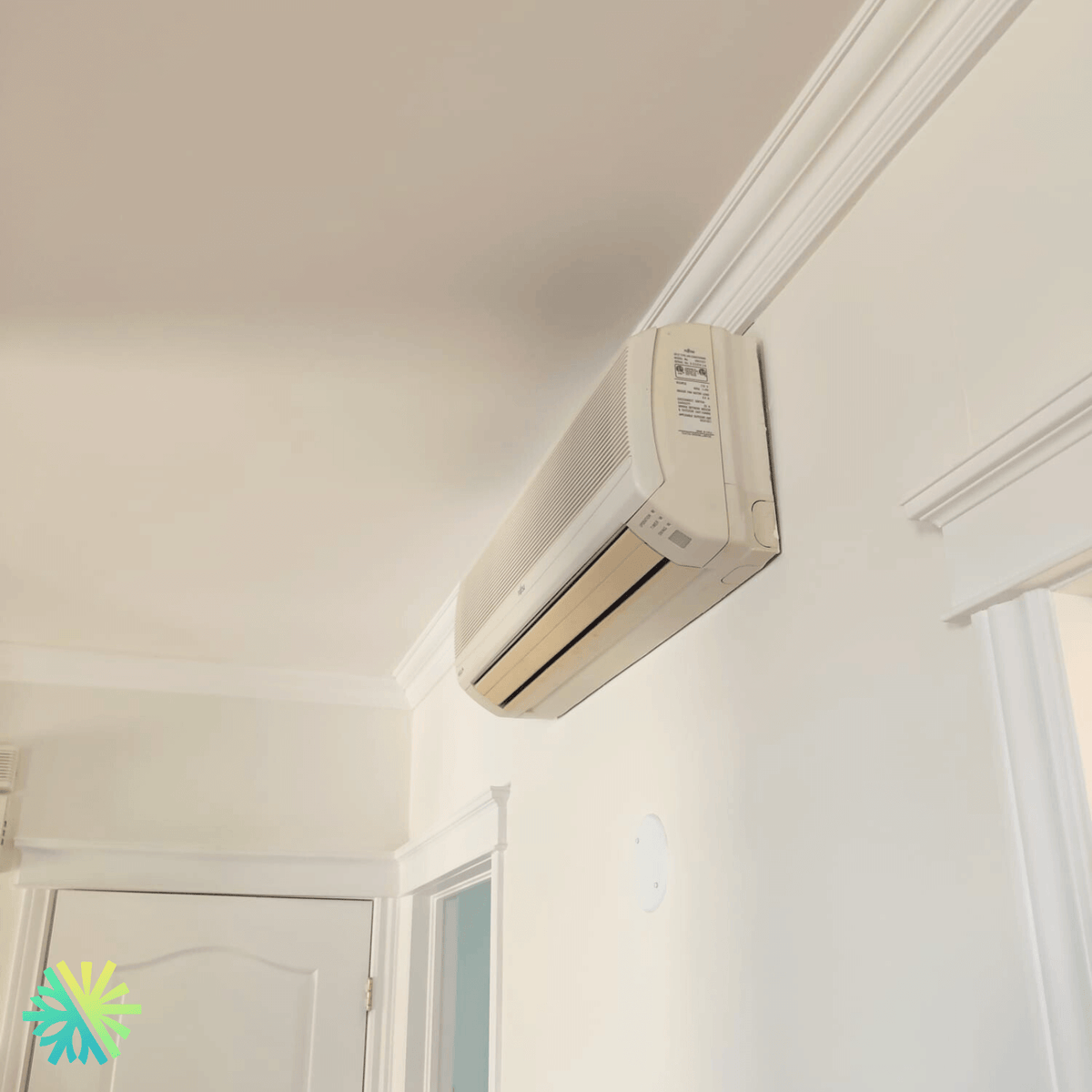 Réparation professionnelle d'une thermopompe Mini Split FUJITSU à Terrebonne