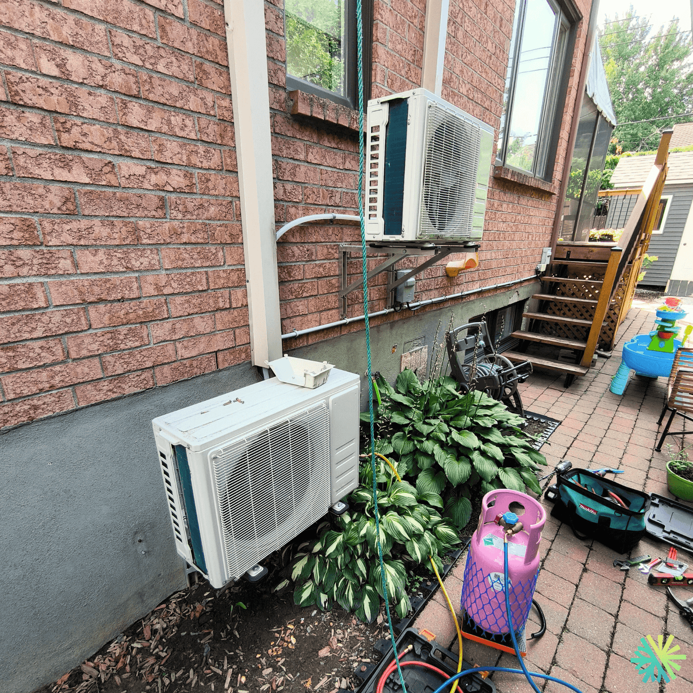 Service et entretien d’une thermopompe murale Generallux à Fabreville (Laval)