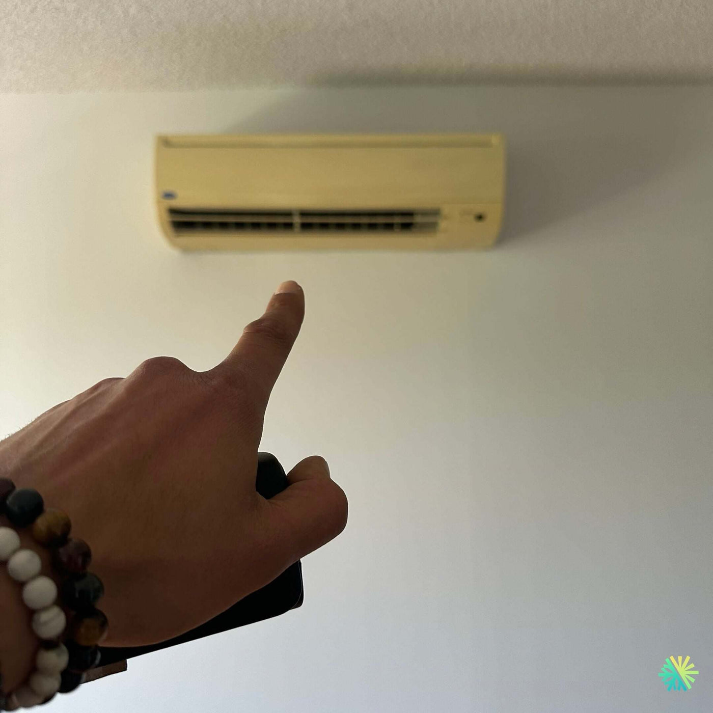 Réparation d’un climatiseur mural Fujitsu à Saint-Laurent