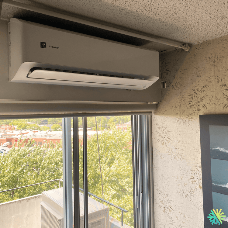 Installation d’une thermopompe murale Sharp à Rosemont–La Petite-Patrie (Montréal)