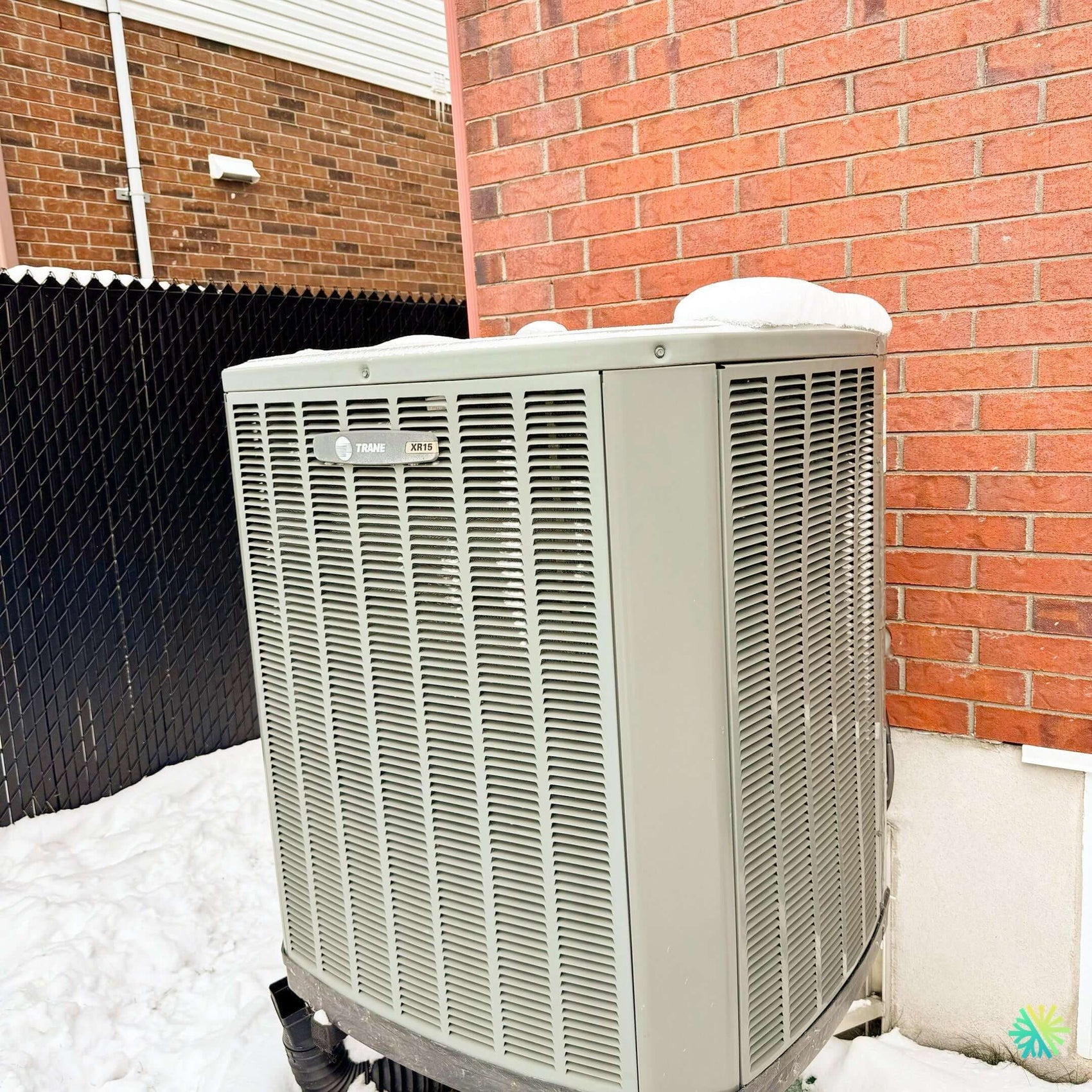 Réparation d’une thermopompe centrale Trane à Ahuntsic