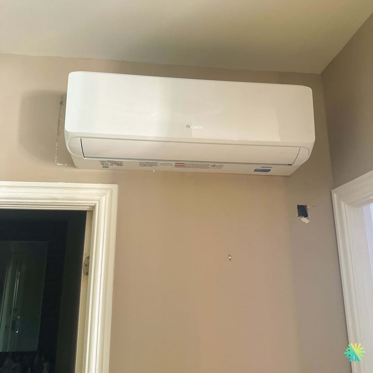 Installation d'une thermopompe 2 têtes GREE FreeMatch R32 à Saint-Sébastien (MRC du Haut-Richelieu)