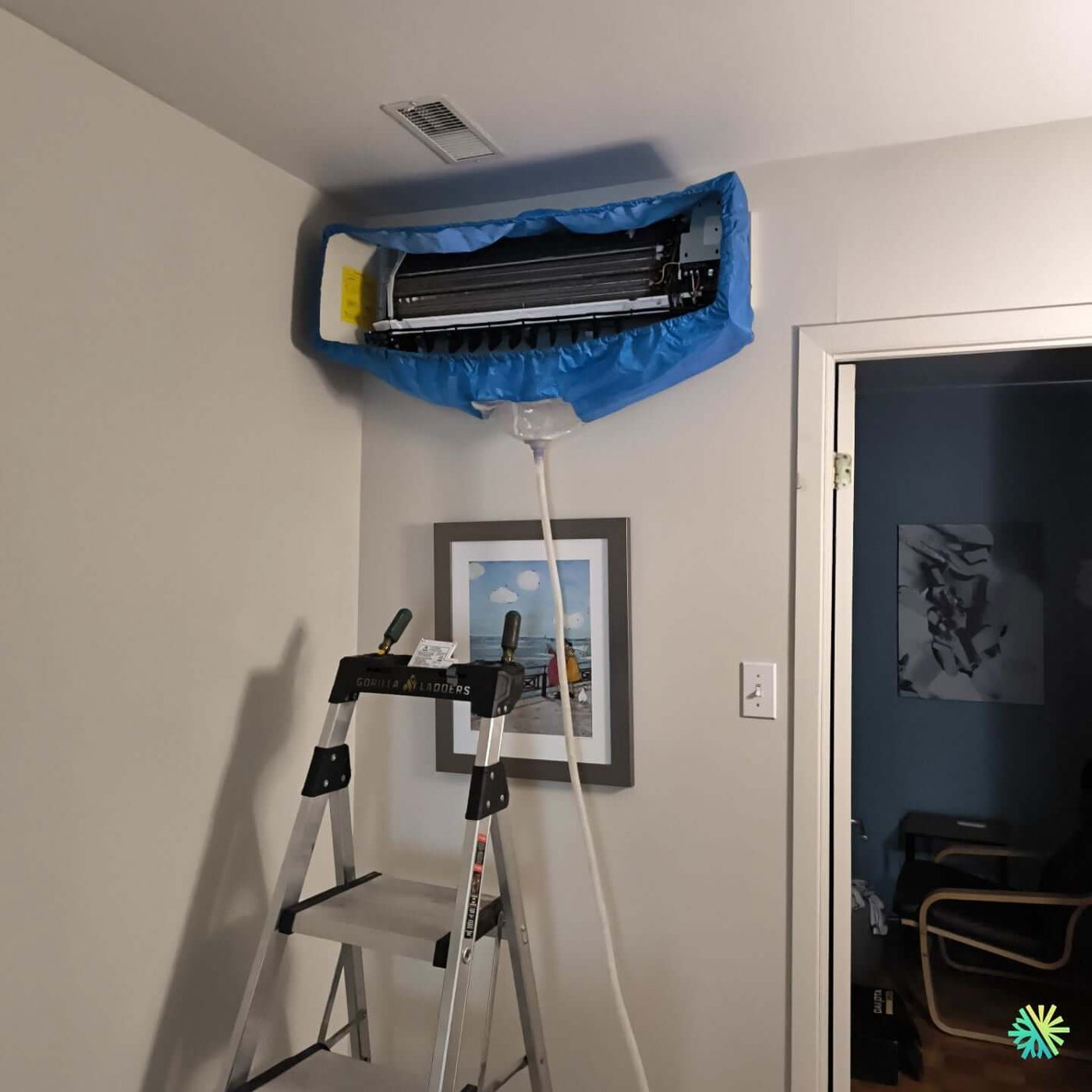 Entretien d’une thermopompe murale Fujitsu à Blainville