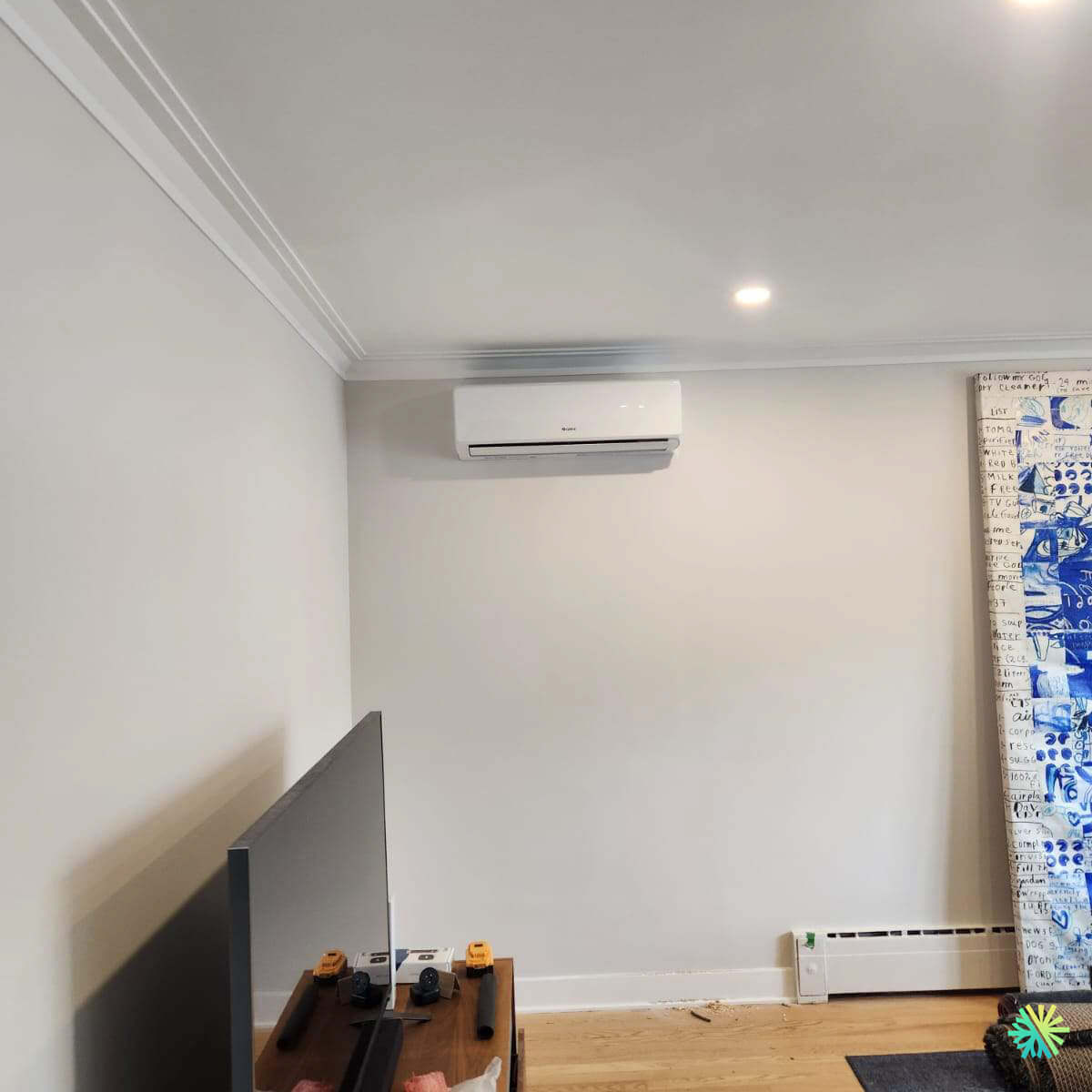 Installation d’une Gree (gamme R32) thermopompe murale à Rosemont–La Petite-Patrie