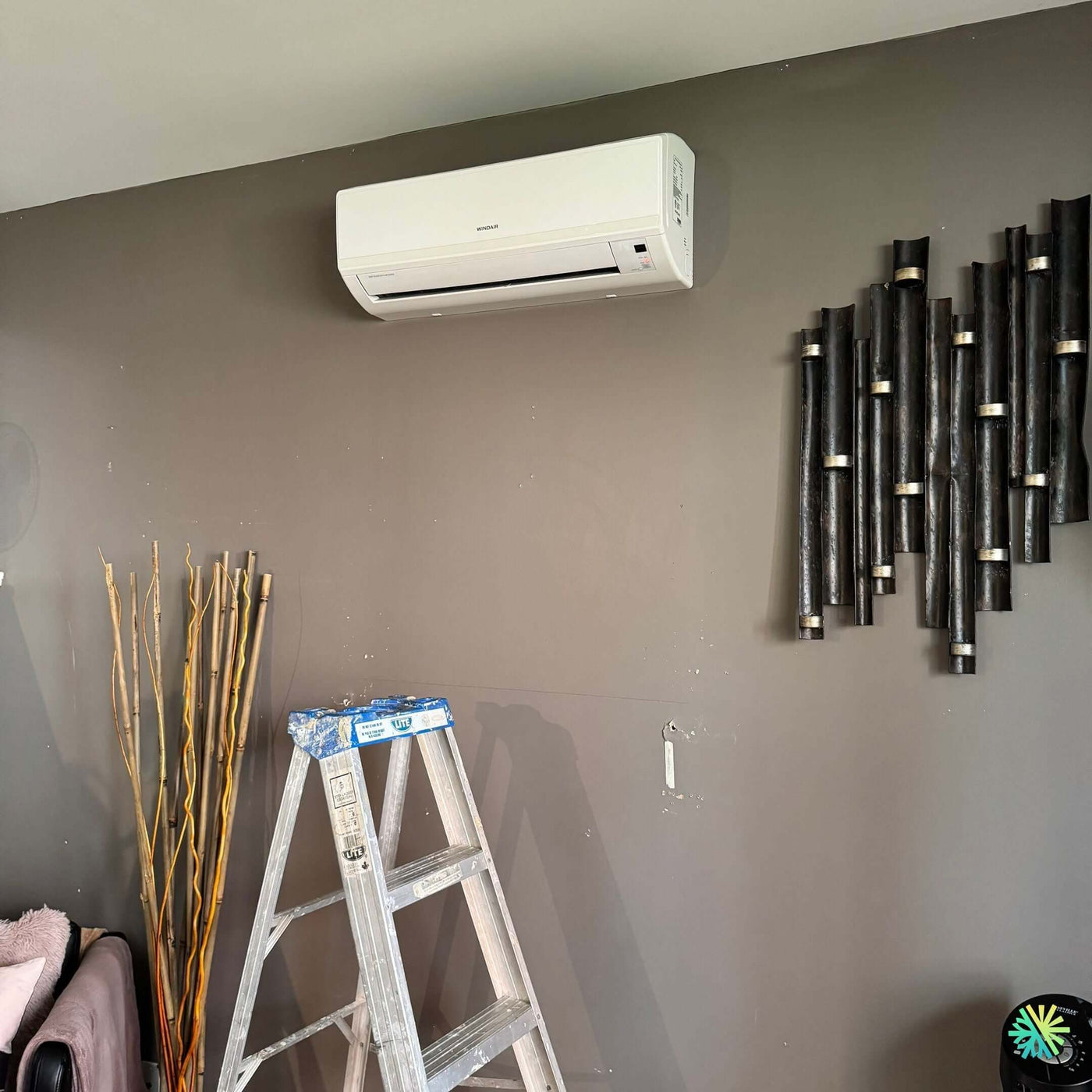 Installation d’une Windair thermopompe murale à Chomedey (Laval)